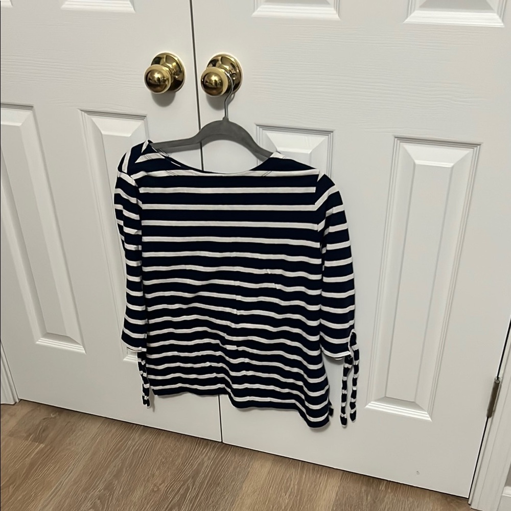 Navy and White Striped Women's Top! XL tie on sleeps at the end! Playful !